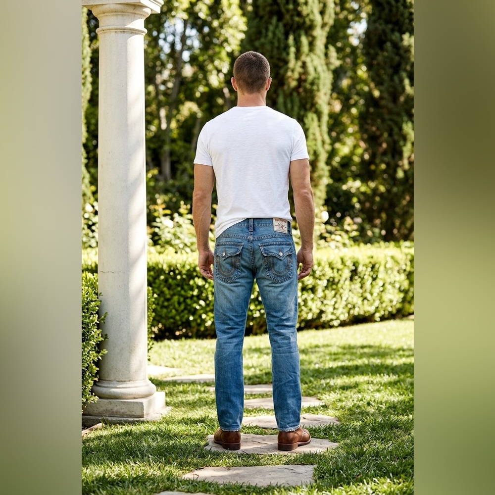True Religion Mens Ricky Distressed Straight Flap Jeans Size 38